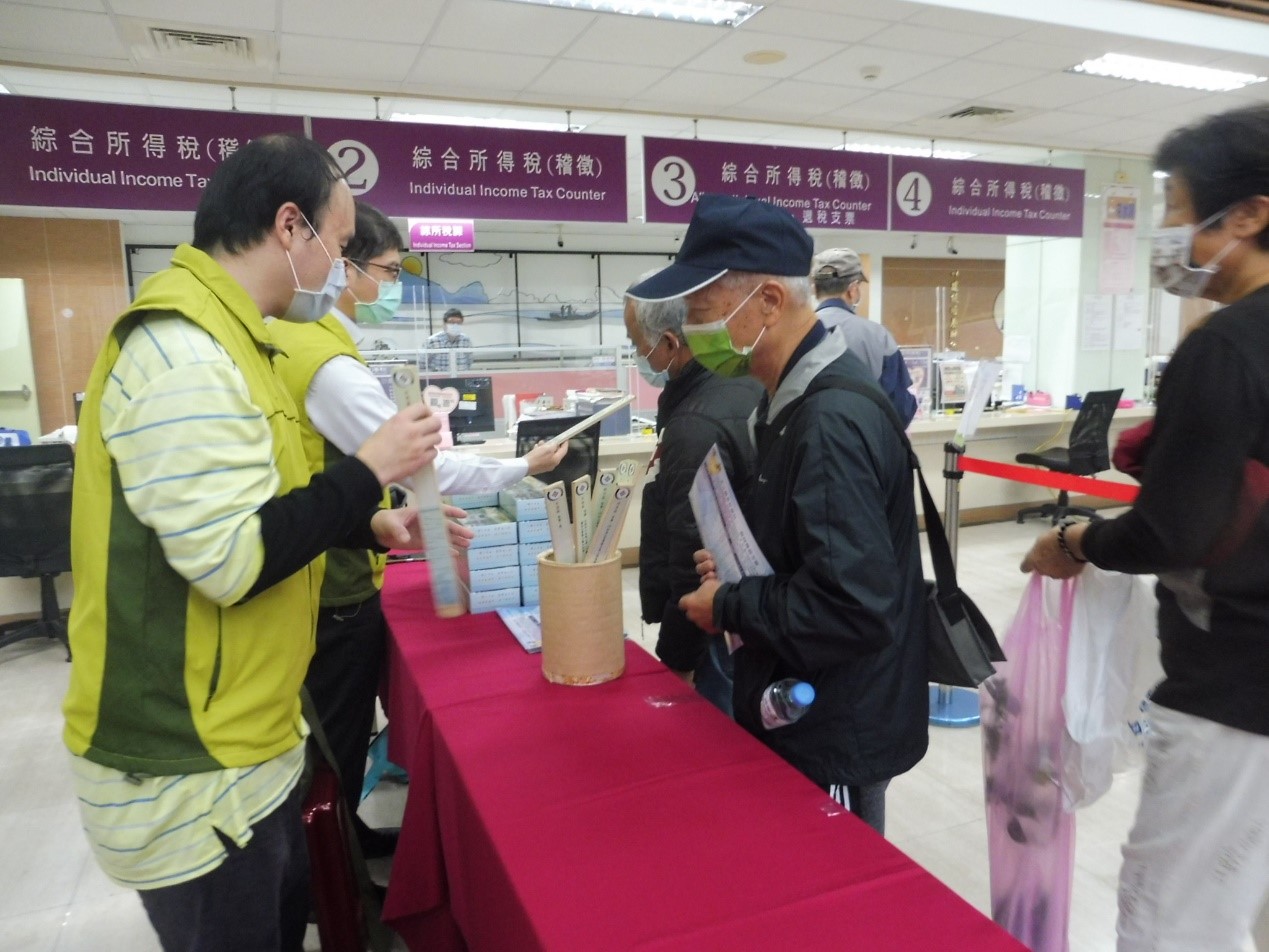 2022年水果月曆‧樹苗大方送租稅宣導 (2)