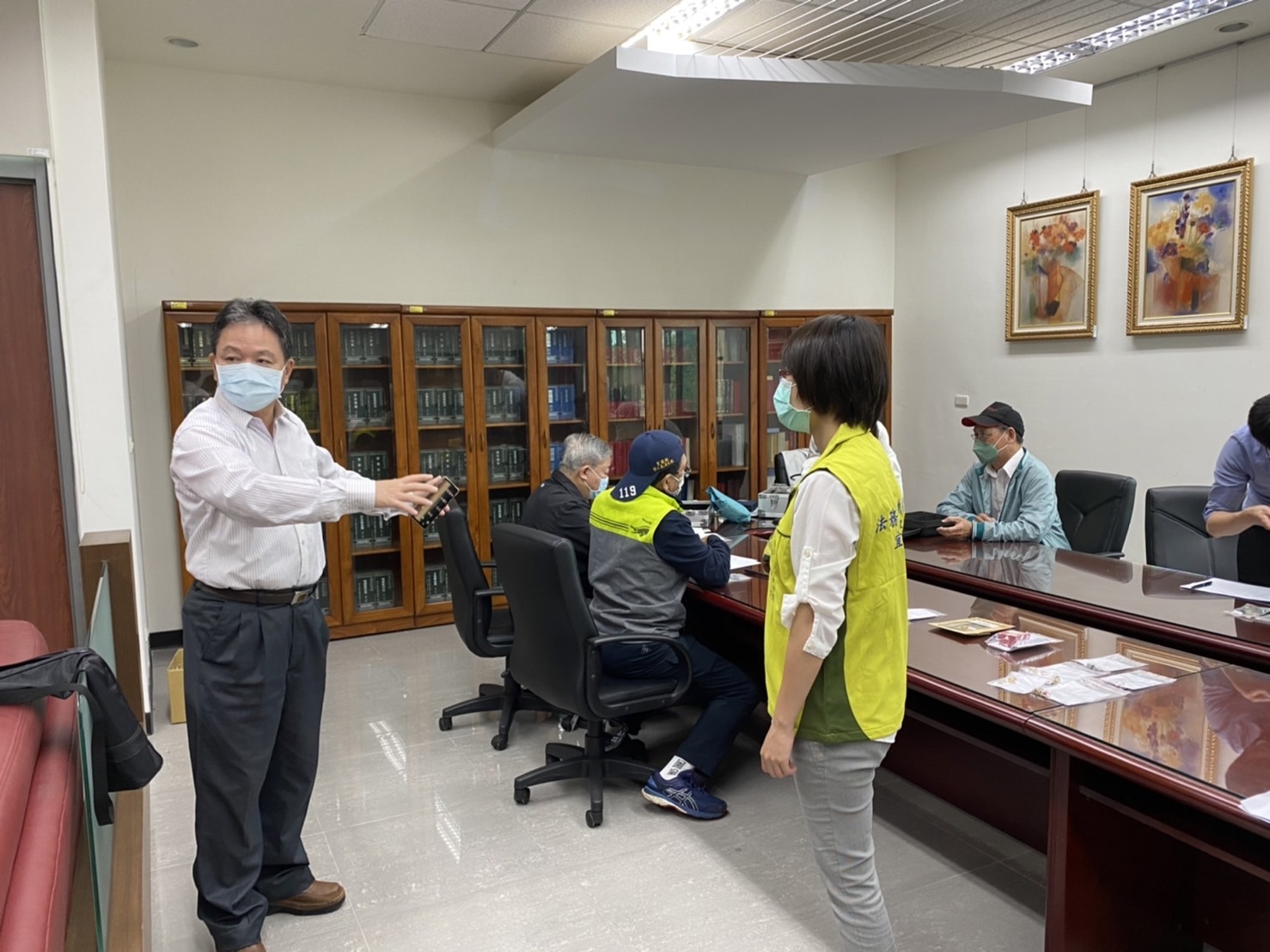 宜蘭分署與宜蘭地檢署及金銀珠寶商業同業公會鑑價作業2
