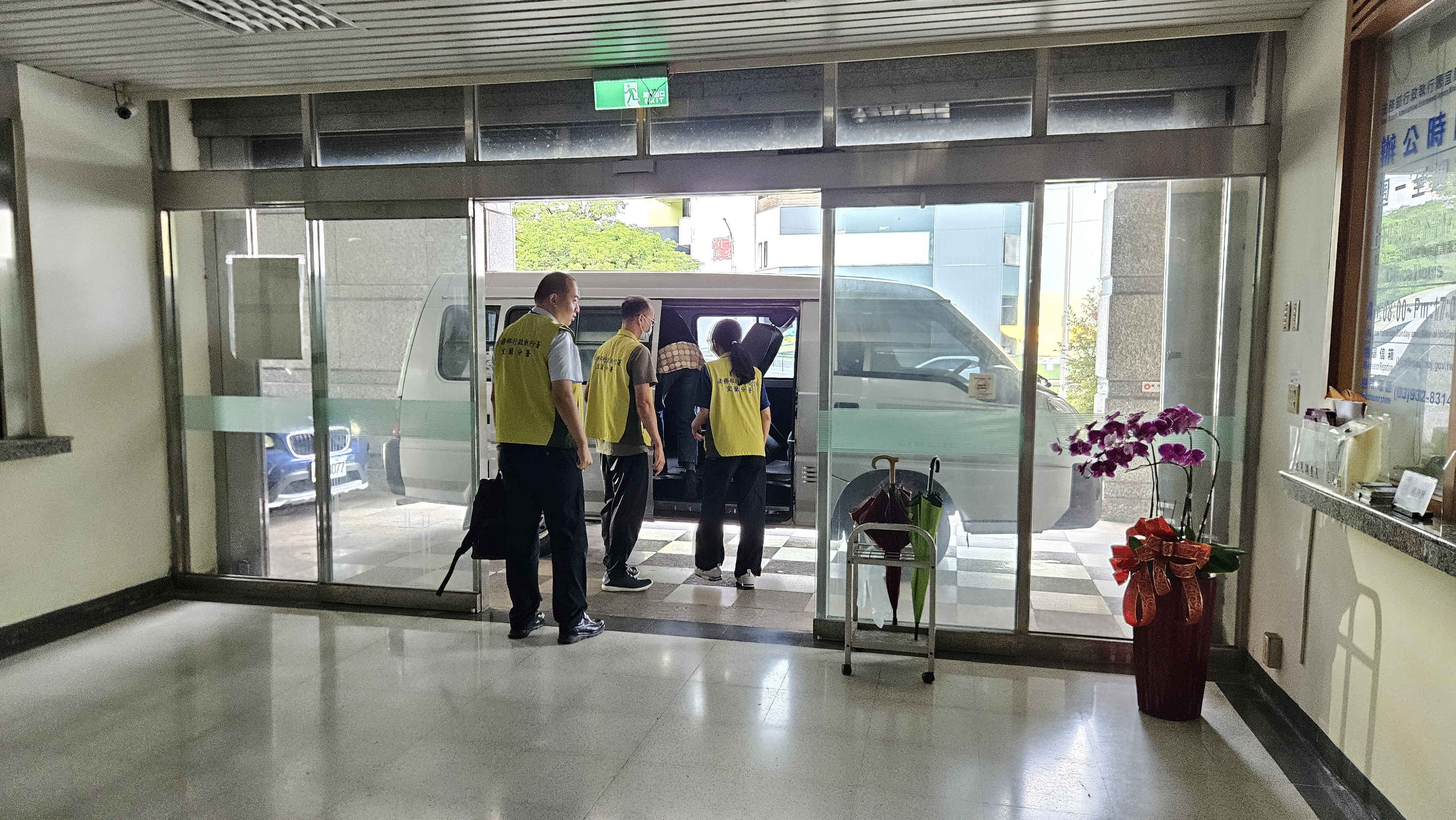 宜蘭分署留置葉姓女子後，將葉姓女子解往宜蘭地院聲請管收