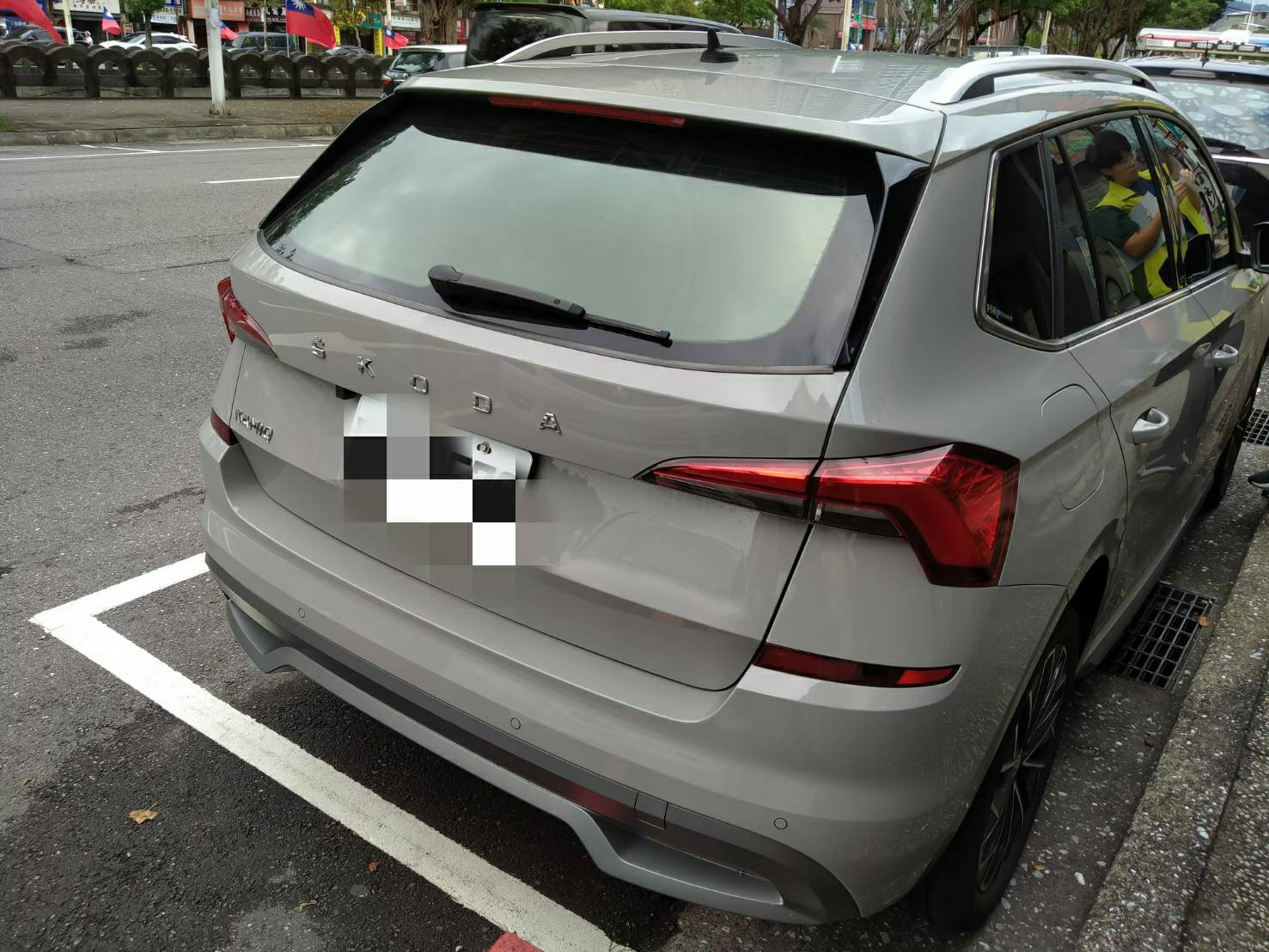 1131016基隆地區莊姓男子扣車畫面