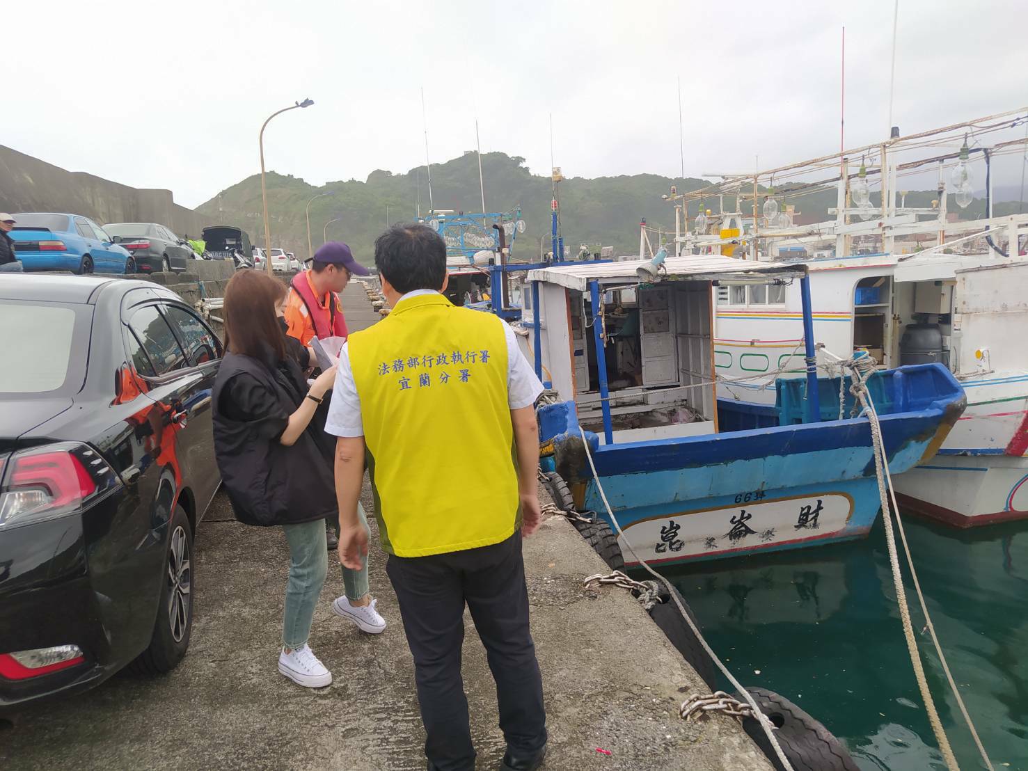 113/10/28基隆地檢署會同宜蘭分署、海巡署北部分署現場執行運毒船畫面