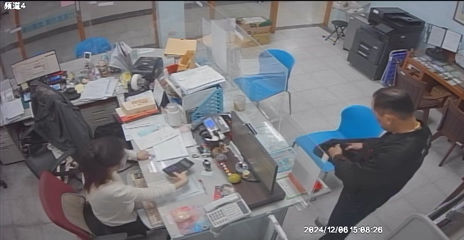 義務人親至宜蘭分署繳清全部罰鍰