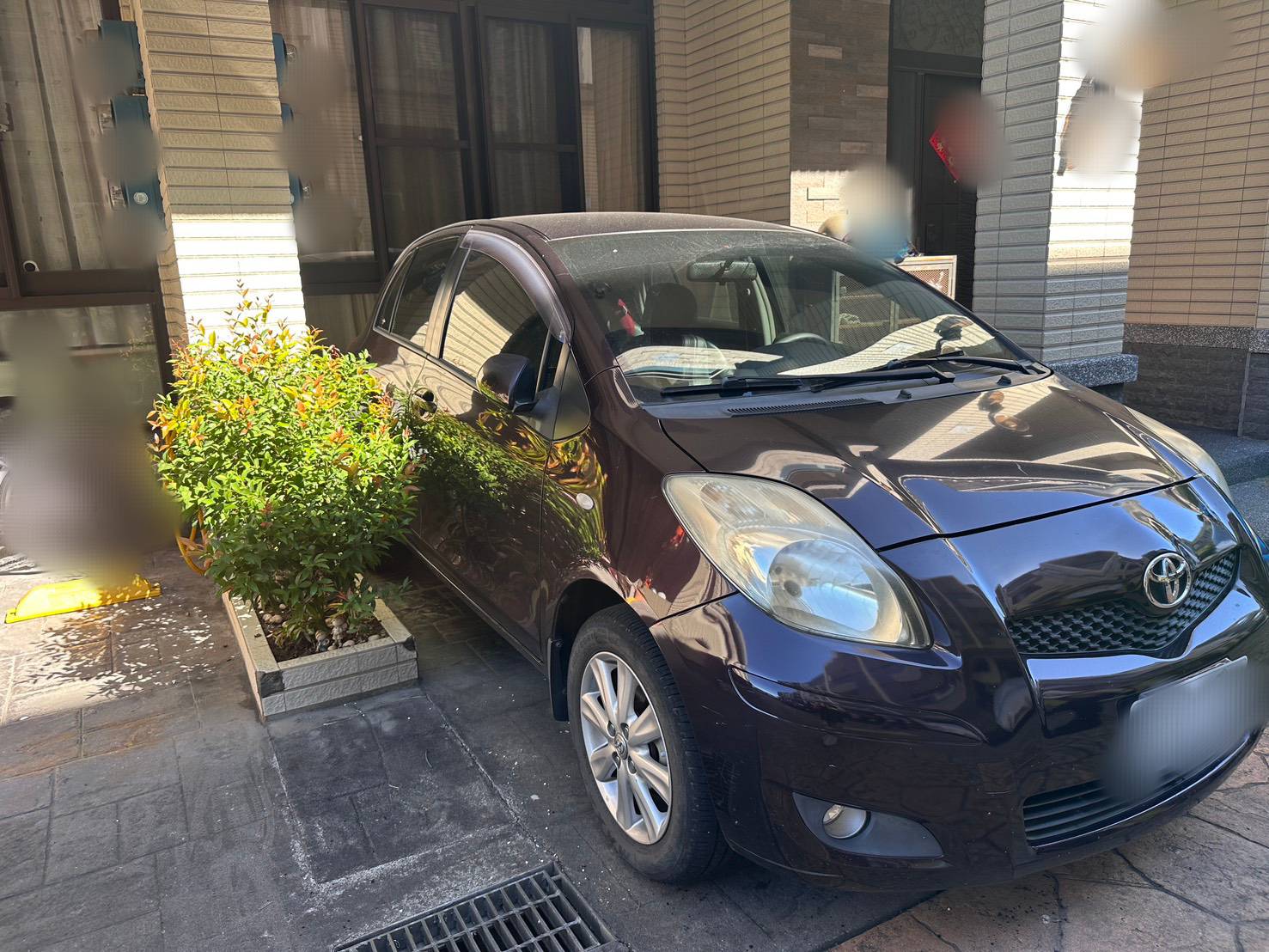 宜市七張路查扣徐男欠稅車照片2
