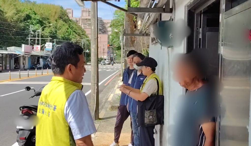 24669.jpg114.10.9基隆深澳坑路查封周男（廉114-3-263987周景煌NRS-3827）光陽機車照片（馬賽克4）