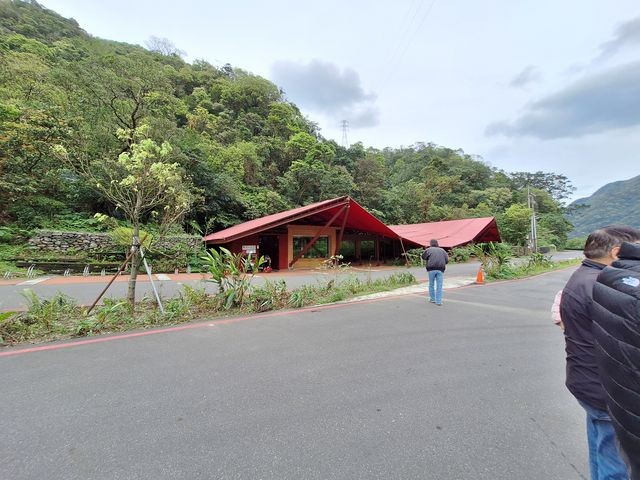 （基隆辦）1111拍賣「酒店大亨」蕭男瑞芳區新侯硐段9筆、約5萬7,850坪山坡地messageImage_1761120893135