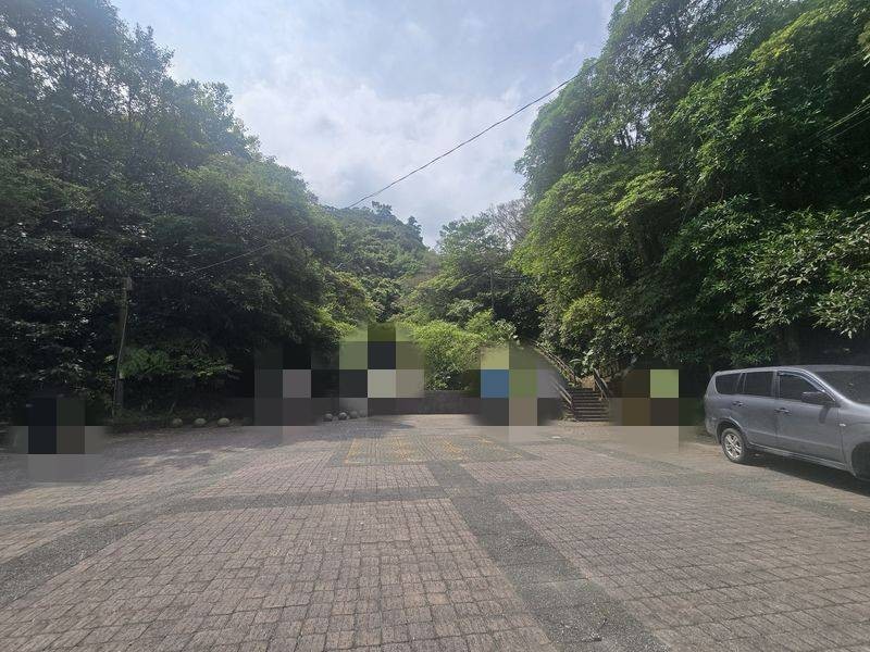 1111拍賣欠稅大戶陳由豪七堵土地messageImage_1761120600235