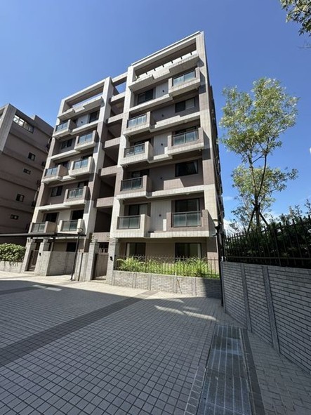 02_田園調布社區美宅1363萬3300元拍定