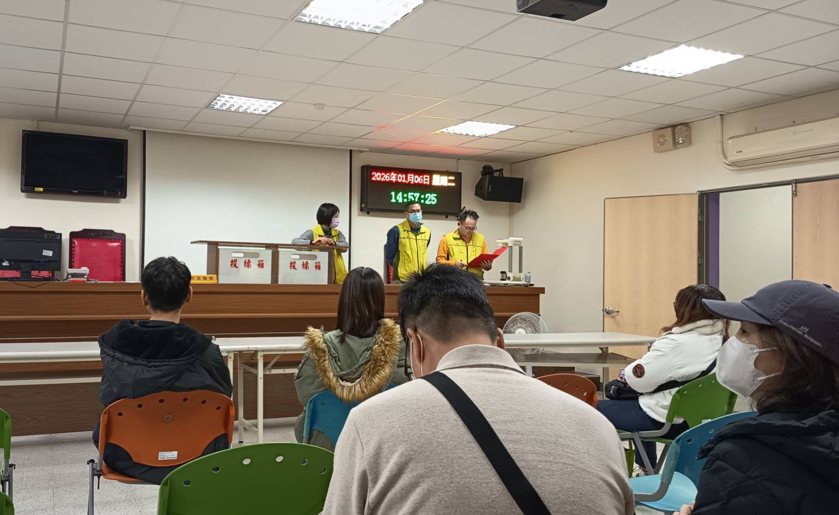 1150106拍賣，拍賣室照片三38417