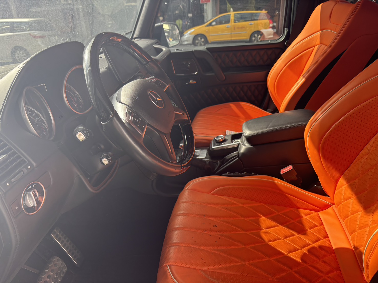 S__132653063.jpg照片-115檢偵助2郭明和賓士G63馬賽克7