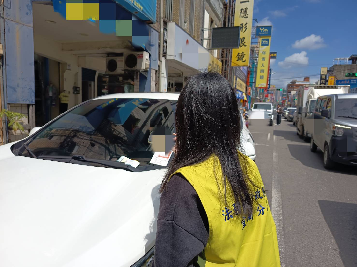 51147.jpg115.3.16宜蘭市中山路三段追車照片1