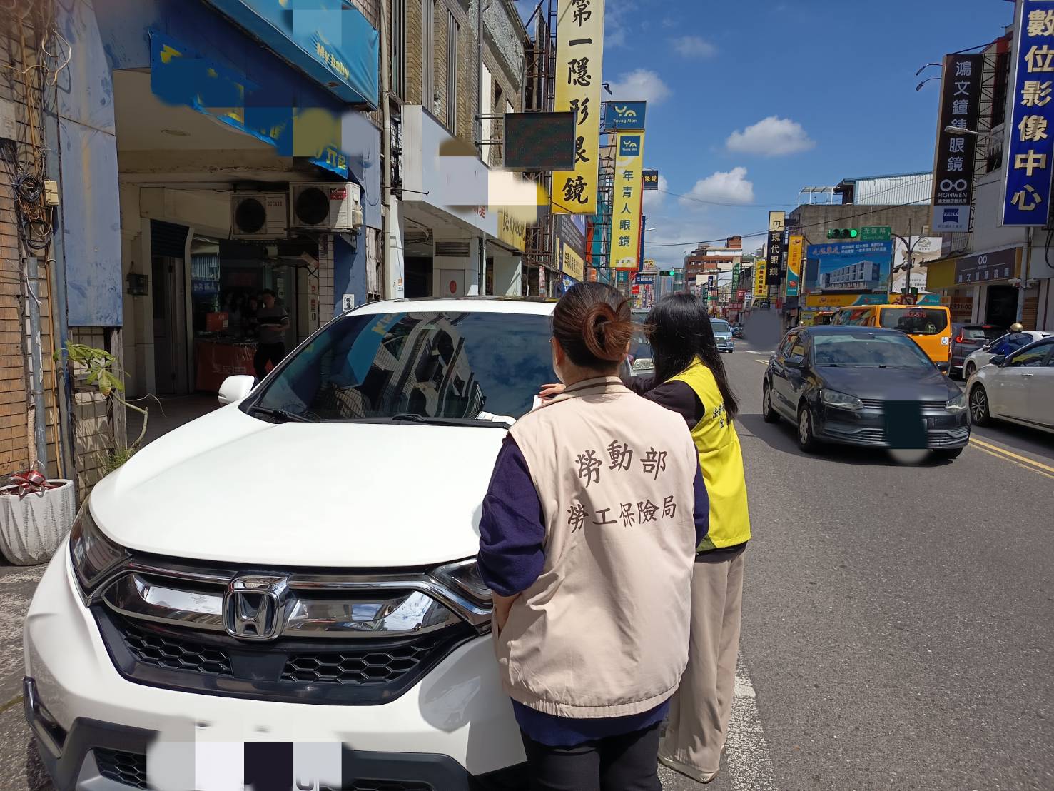 51148.jpg115.3.16宜蘭市中山路三段追車照片2